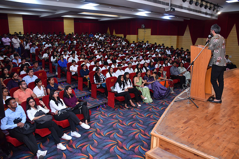 Workshop on Radio Going Digital