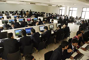 KCC Institutes Computer Lab